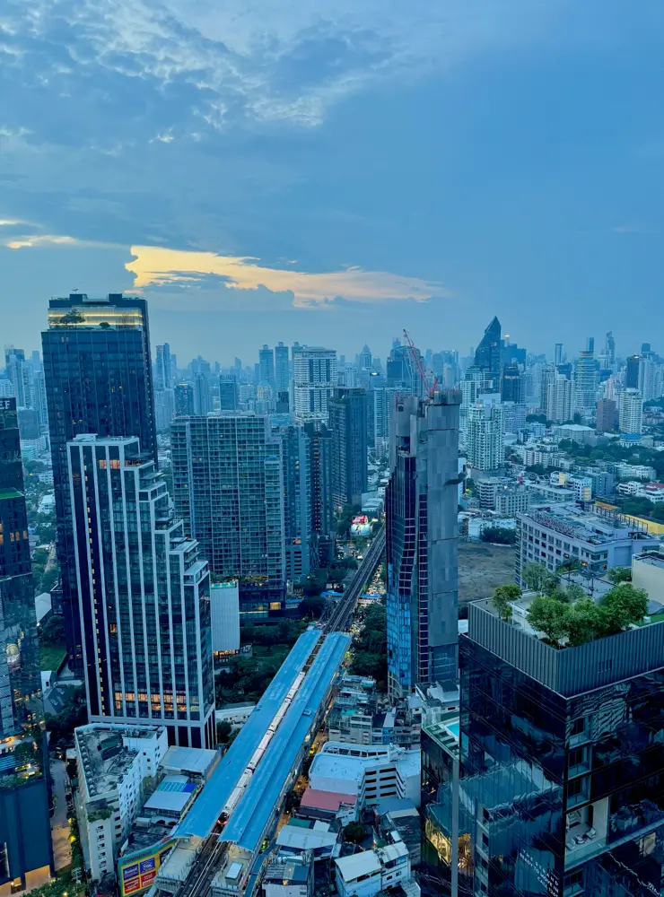 where to stay in bangkok first time