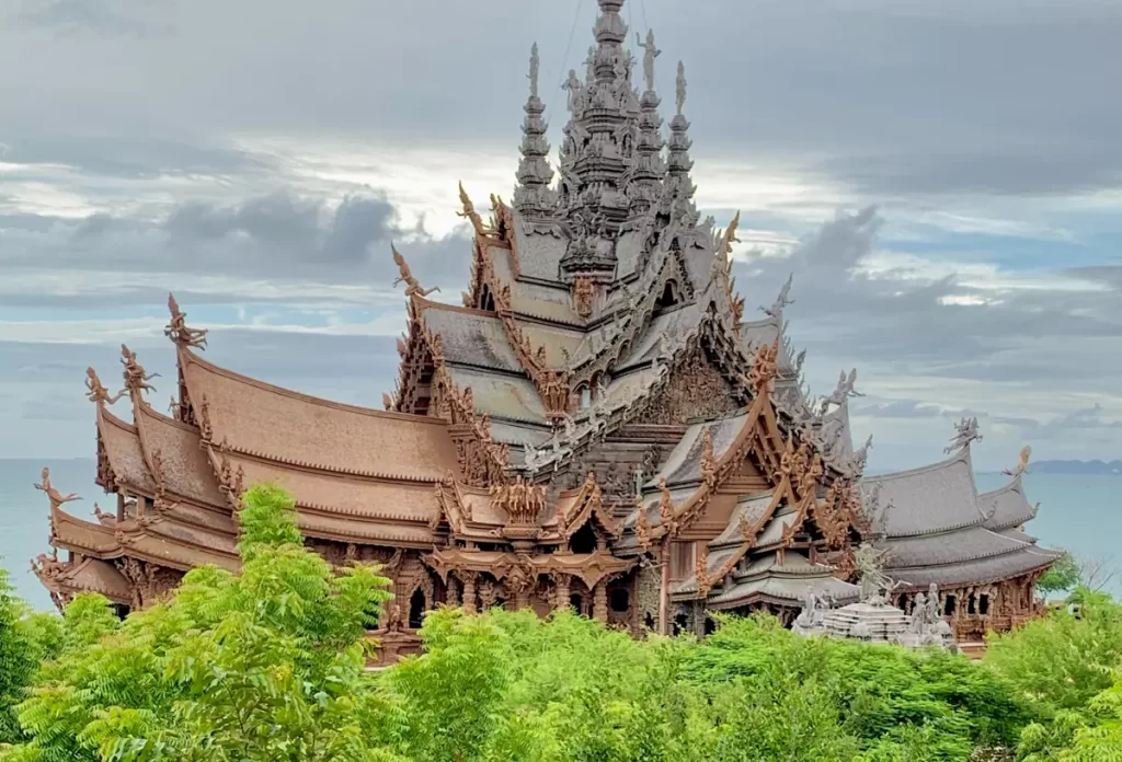 jomtien beach vs pattaya beach